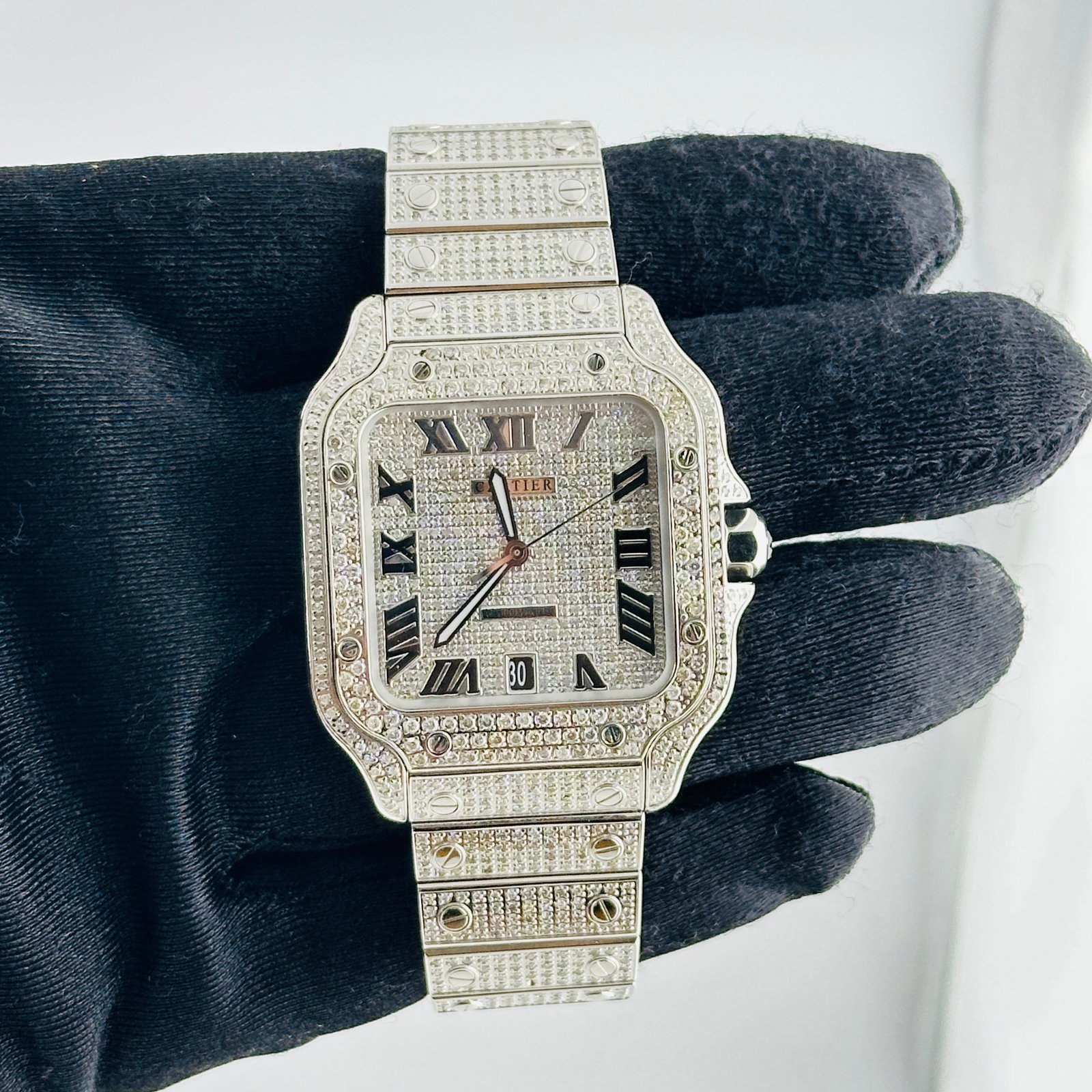 Cartier Ref 4072 Santos Watch Diamond Dial Bezel Bracelet with Papers 2020: Cartier Ref 4072 Santos Watch Diamond Dial Bezel Bracelet with Papers 2020 This Cartier Santos watch features a diamond Roman dial, a diamond-set bezel, and a diamond bracelet. The watch is a men's mo