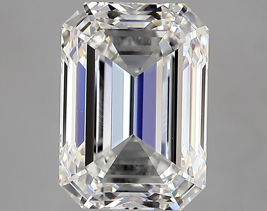 Loose Diamond - EMERALD 4.01ct F VS1: Loose Diamond - EMERALD 4.01ct F VS1 Source: Natural Mined Diamond Shape: EMERALD Carats: 4.01 Color: F Clarity: VS1 Certification: GIA Condition: Pre-Owned PLEASE NOTE: Framed, Large, or heavy items 