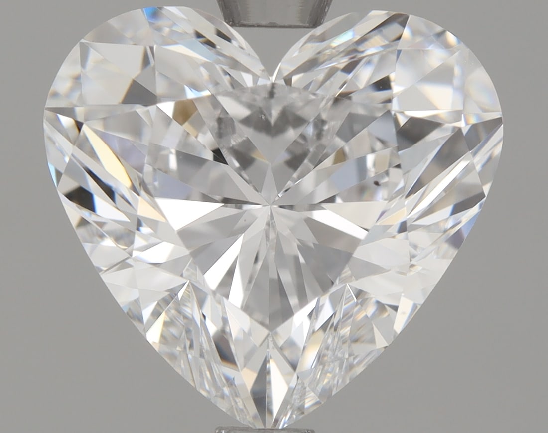 Loose Diamond - HEART 1.9ct D VS2: Loose Diamond - HEART 1.9ct D VS2 Source: Natural Mined Diamond Shape: HEART Carats: 1.9 Color: D Clarity: VS2 Certification: GIA Condition: Pre-Owned PLEASE NOTE: Framed, Large, or heavy items do not