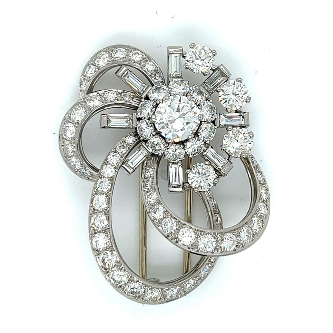 Art Deco Platinum Brooch with 8.65 Ct Diamonds and Hallmarks