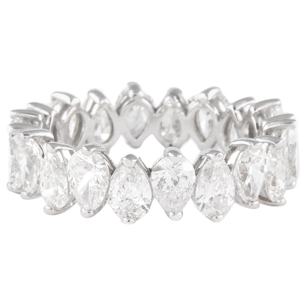 3.73ct Pear Cut Diamond Eternity Band 18k White Gold: 3.73ct Pear Cut Diamond Eternity Band 18k White Gold This stunning eternity band features a beautiful arrangement of 3.73 carats of pear shape diamonds, showcasing a modern style. The ring is crafted 
