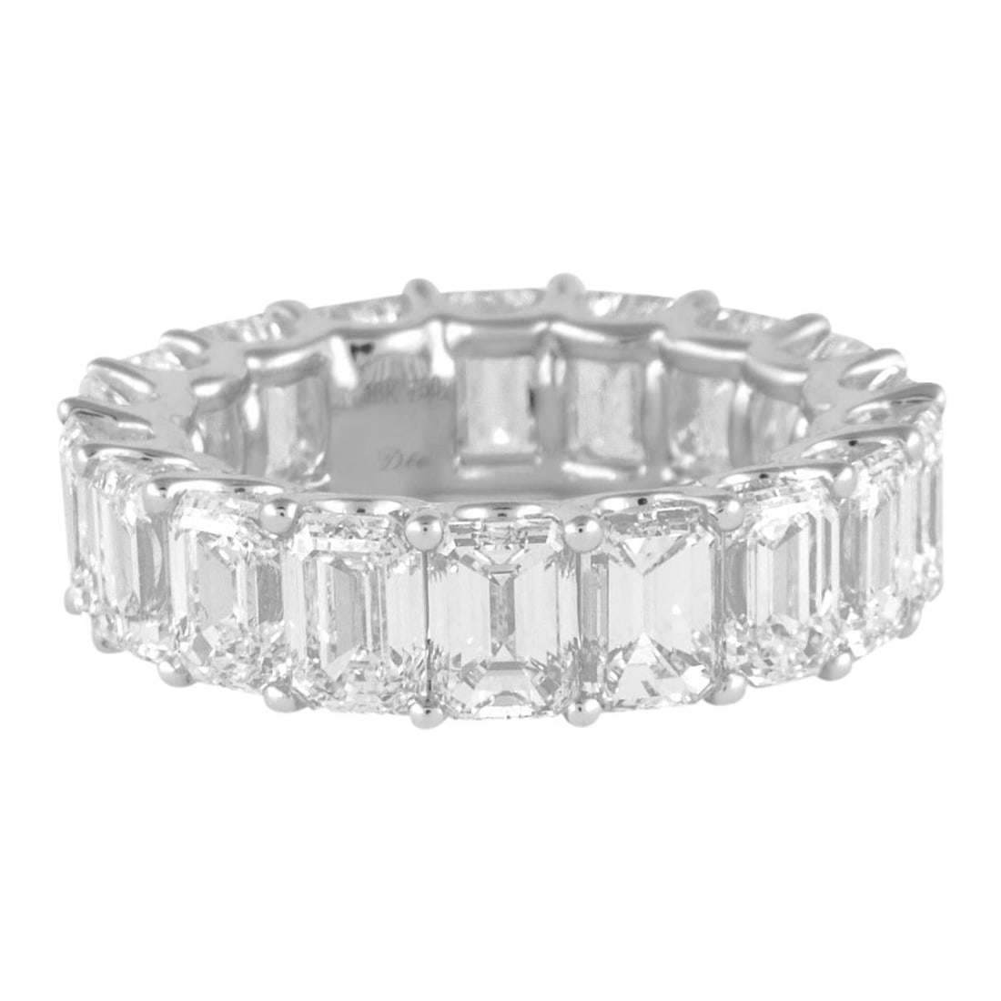 9.36ct Emerald Cut Diamond Eternity Band 18k White Gold: 9.36ct Emerald Cut Diamond Eternity Band 18k White Gold This exquisite emerald cut diamond eternity band features 18 dazzling emerald cut diamonds, totaling 9.36 carats. Crafted in 18k white gold, thi