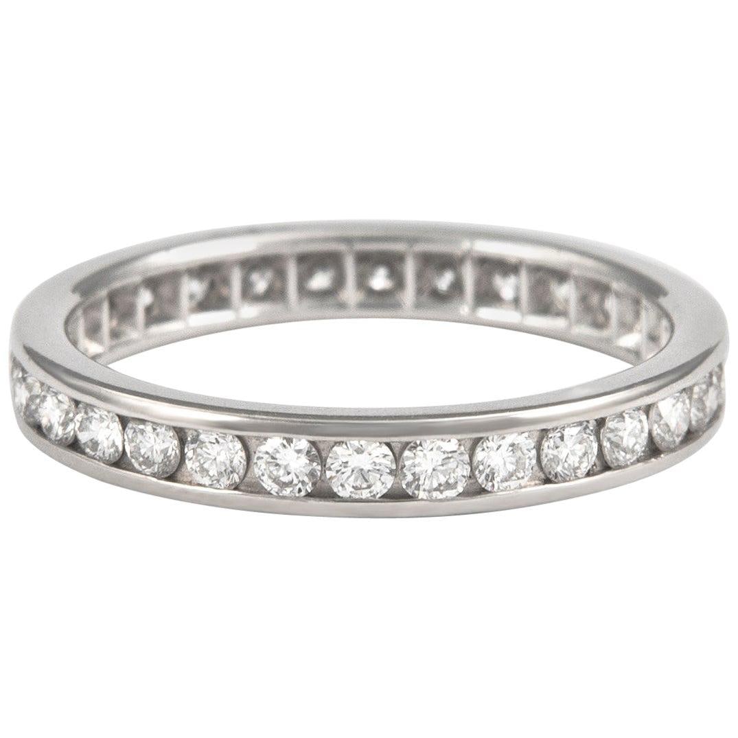 Platinum 1.04 Carat Diamond Eternity Band Size 7.25: Platinum 1.04 Carat Diamond Eternity Band Size 7.25 This exquisite diamond eternity band is crafted from high-quality platinum and features a stunning display of 32 round brilliant diamonds totaling 1