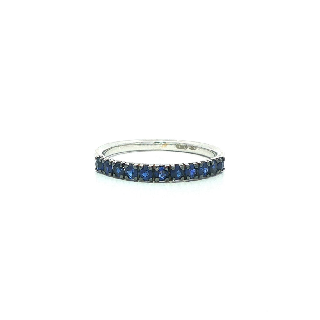 18k White Gold Sapphire Stack Band Ring 0.50ct Black Rhodium Size 6.5: 18k White Gold Sapphire Stack Band Ring 0.50ct Black Rhodium Size 6.5 This un-used stack band ring features numerous natural royal blue sapphires in a round brilliant cut, pave set for a total carat w