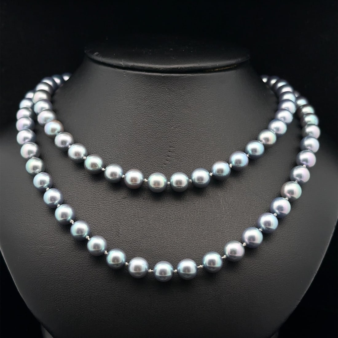 37.5in Cultured Gray Pearl Necklace 14k Yellow Gold Clasp: 37.5in Cultured Gray Pearl Necklace 14k Yellow Gold Clasp Elevate your elegance with this stunning long strand necklace featuring genuine cultured gray pearls. Each pearl is approximately 6.5-7mm in s