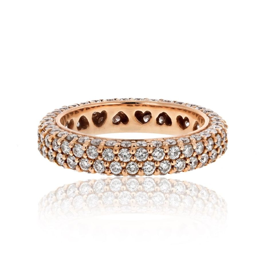 18K Rose Gold 4.00ct Diamond Eternity Band Ring Size 6.5: 18K Rose Gold 4.00ct Diamond Eternity Band Ring Size 6.5 Experience the timeless elegance of this stunning Diamond Eternity Ring, crafted from luxurious 18K rose gold. This exquisite piece features fo