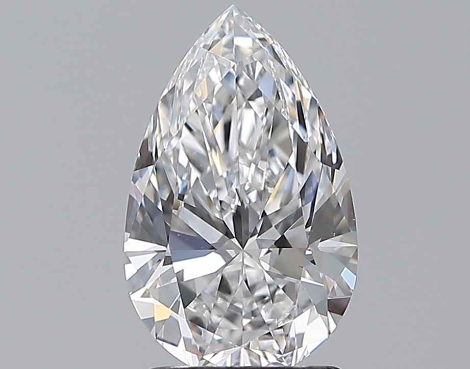 Loose Diamond - PEAR 2.03ct E VS2: Loose Diamond - PEAR 2.03ct E VS2 Source: Natural Mined Diamond Shape: PEAR Carats: 2.03 Color: E Clarity: VS2 Certification: GIA Condition: Pre-Owned PLEASE NOTE: Framed, Large, or heavy items do not