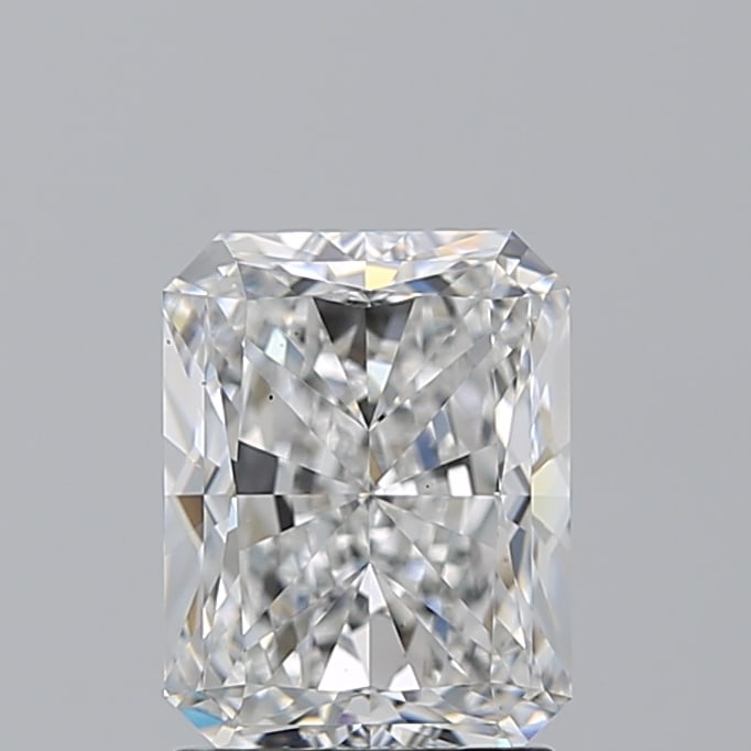 Loose Diamond - RADIANT 2.01ct E VS2: Loose Diamond - RADIANT 2.01ct E VS2 Source: Natural Mined Diamond Shape: RADIANT Carats: 2.01 Color: E Clarity: VS2 Certification: GIA Condition: Pre-Owned PLEASE NOTE: Framed, Large, or heavy items 