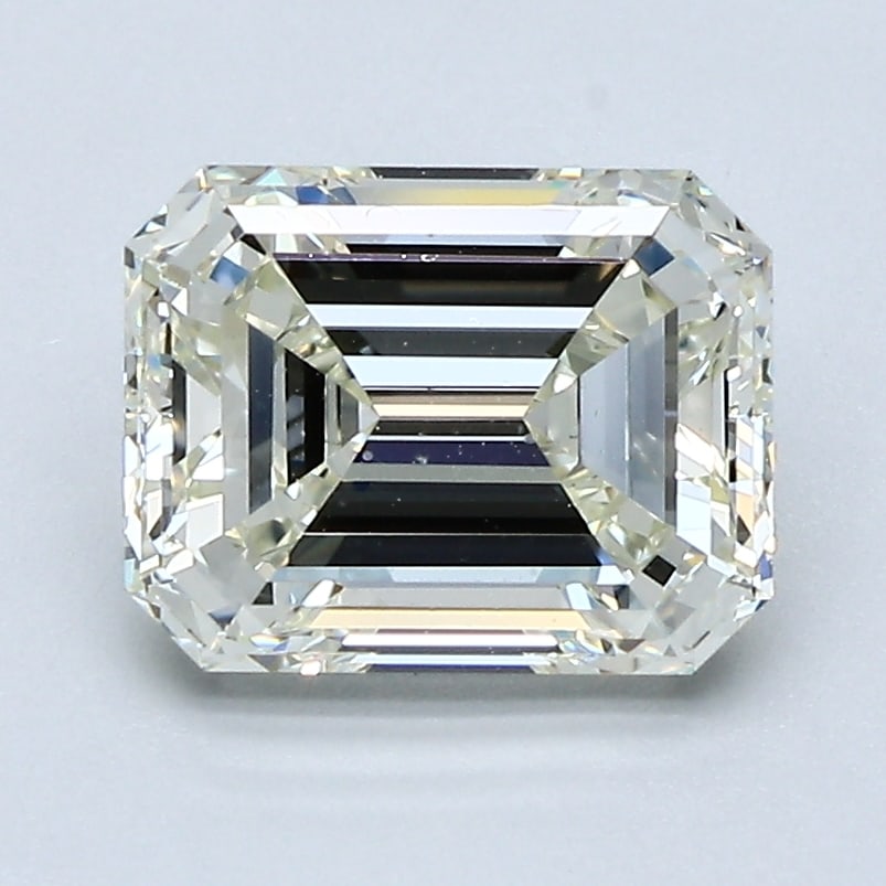 Loose Diamond - EMERALD 2.01ct K VS2: Loose Diamond - EMERALD 2.01ct K VS2 Source: Natural Mined Diamond Shape: EMERALD Carats: 2.01 Color: K Clarity: VS2 Certification: GIA Condition: Pre-Owned PLEASE NOTE: Framed, Large, or heavy items 