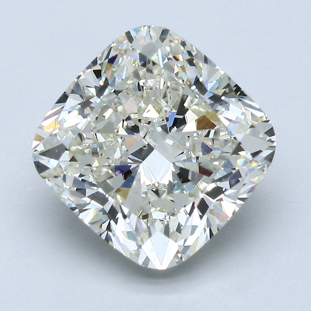 Loose Diamond - CUSHION 5.06ct K SI1: Loose Diamond - CUSHION 5.06ct K SI1 Source: Natural Mined Diamond Shape: CUSHION Carats: 5.06 Color: K Clarity: SI1 Certification: GIA Condition: Pre-Owned PLEASE NOTE: Framed, Large, or heavy items 