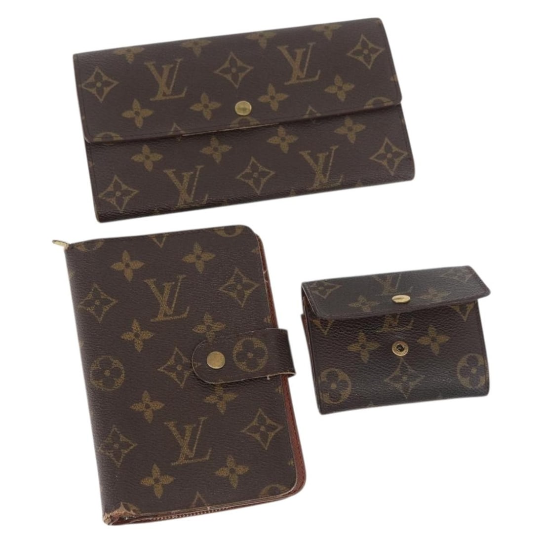 Louis Vuitton Monogram Canvas Day Planner Cover 3 Piece Set: Louis Vuitton Monogram Canvas Day Planner Cover 3 Piece Set This is a bundle of three Louis Vuitton Monogram Day Planner Covers crafted from the signature monogram canvas. Designed for women, these pl