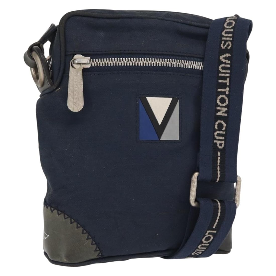 Louis Vuitton Cup Solent Blue Coated Canvas Shoulder Bag M80707: Louis Vuitton Cup Solent Blue Coated Canvas Shoulder Bag M80707 Louis Vuitton Cup Solent shoulder bag in blue coated canvas, made in France. The bag measures approximately 19 cm W x 24 cm H x 7 cm D (