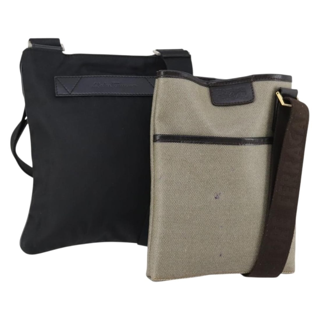 Salvatore Ferragamo Beige Black PVC Nylon Shoulder Bag Set Authentic 121346: Salvatore Ferragamo Beige Black PVC Nylon Shoulder Bag Set Authentic 121346 This authentic Salvatore Ferragamo shoulder bag set features a stylish combination of beige and black, crafted from durable 