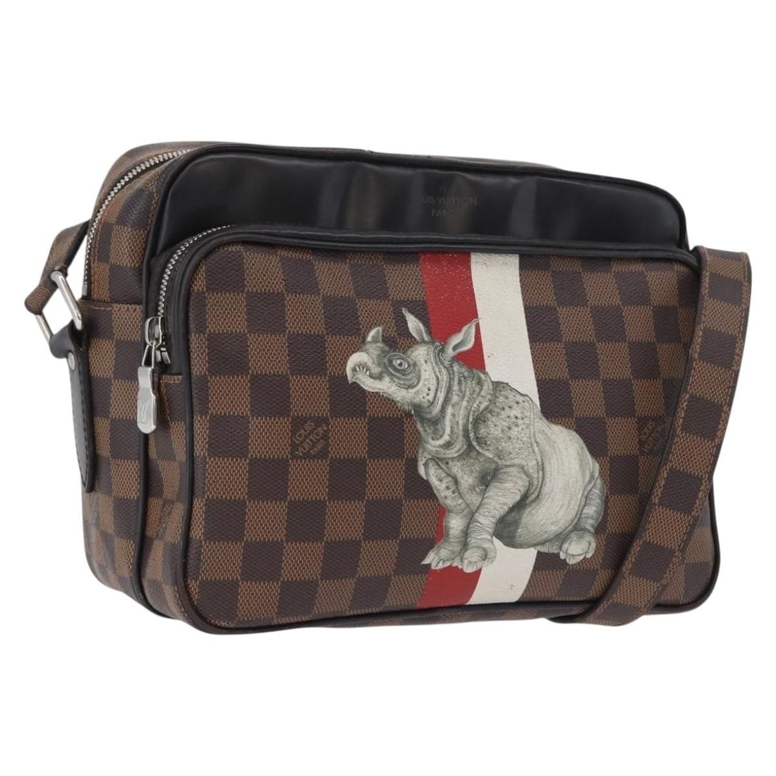Louis Vuitton N42704 Nile PM Shoulder Bag Damier Ebene Canvas: Louis Vuitton N42704 Nile PM Shoulder Bag Damier Ebene Canvas Louis Vuitton Damier Ebene Chapman Brothers Nile PM shoulder bag in Damier Ebene canvas, made in France. This women's bag measures approxi
