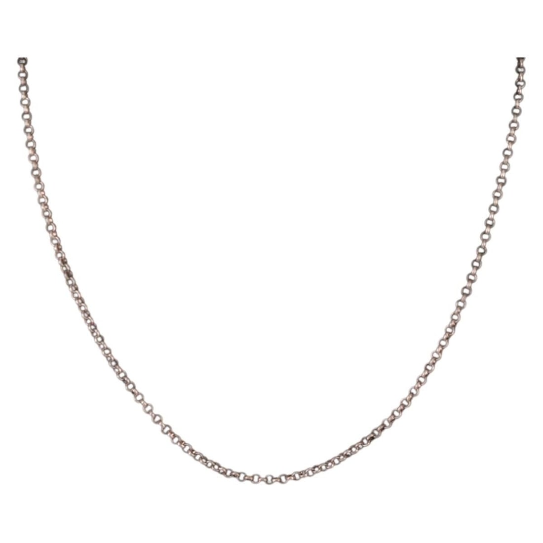 Chrome Hearts AG925 Silver Roll Chain Necklace 40cm: Chrome Hearts AG925 Silver Roll Chain Necklace 40cm Chrome Hearts roll chain necklace in silver, made from Ag925 silver. It has an approximate total length of 40 cm (15.7 inches). The listing notes th
