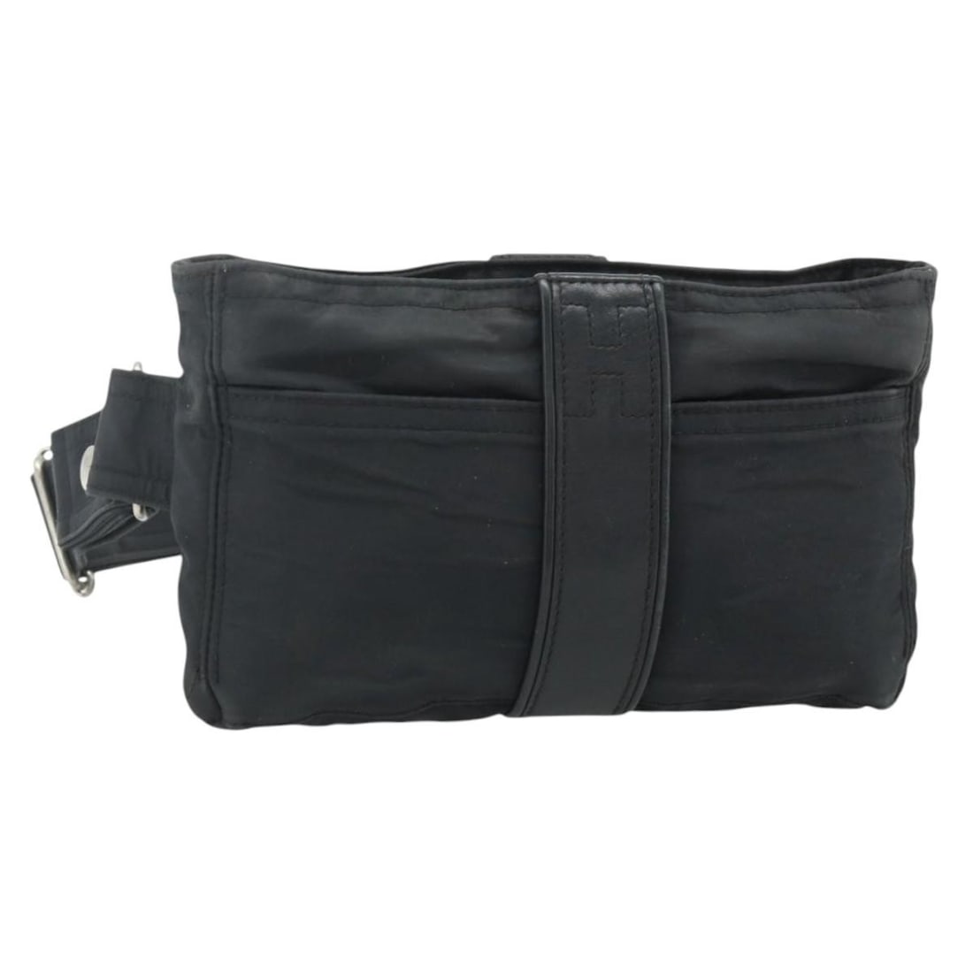 Hermes Acapulco Black Nylon Waist Bag France: Hermes Acapulco Black Nylon Waist Bag France Hermes Acapulco waist bag in black nylon, made in France. This item is offered as a waist bag with an adjustable shoulder strap, and it is being sold witho