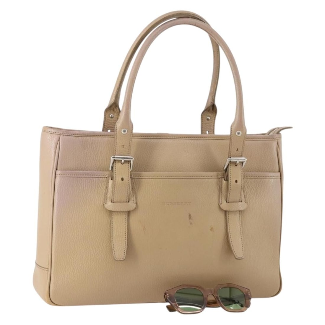 Set of 2 Burberry Leather Shoulder Bags Beige Brown: Set of 2 Burberry Leather Shoulder Bags Beige Brown Beige and brown shoulder bag set made of leather, offered as a special set sale. The item is in heavily used condition with visible wear, including 