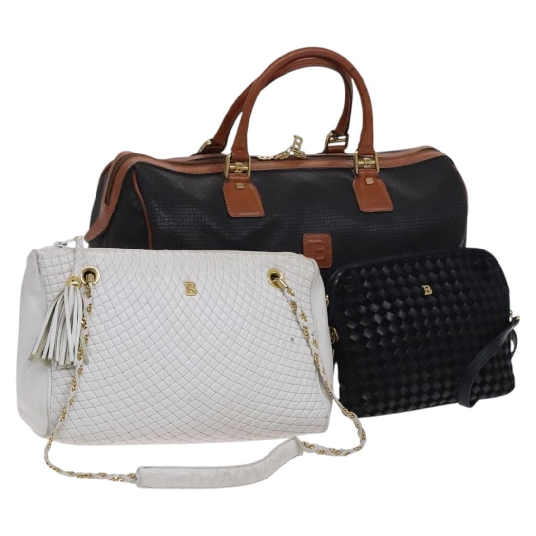 BALLY Intrecciato Leather Boston Bag Black White Shoulder: BALLY Intrecciato Leather Boston Bag Black White Shoulder This Bally Intrecciato Boston shoulder bag set is crafted from black and white leather and includes a dust bag, padlock, and key. Designed for