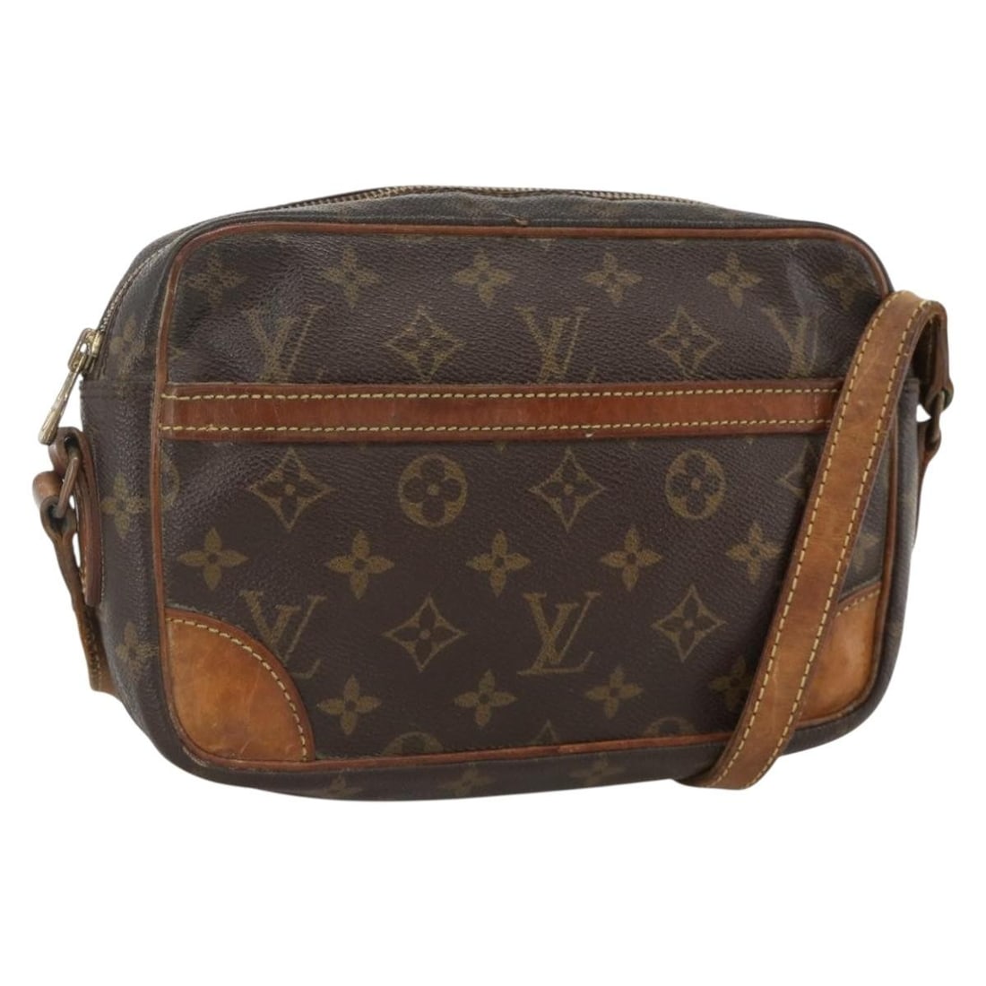 Monogram Canvas Trocadero 23 Shoulder Bag by Louis Vuitton M51276: Monogram Canvas Trocadero 23 Shoulder Bag by Louis Vuitton M51276 This Louis Vuitton Monogram Trocadero 23 is a women's shoulder bag crafted from signature monogram canvas. The bag features an adjusta