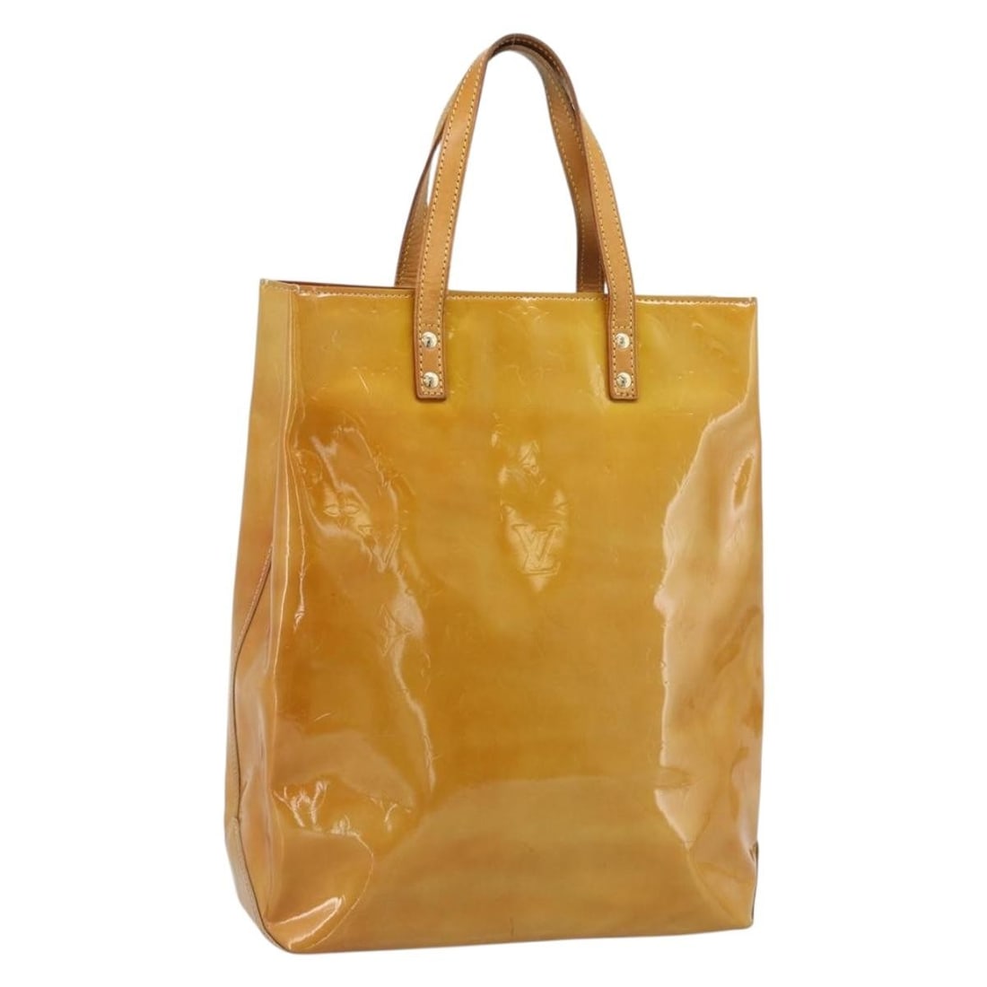 Louis Vuitton Reade MM Monogram Vernis Beige Patent Leather Handbag: Louis Vuitton Reade MM Monogram Vernis Beige Patent Leather Handbag Louis Vuitton Reade MM handbag in beige Monogram Vernis patent leather. Made in France, this women's handbag is offered without the 