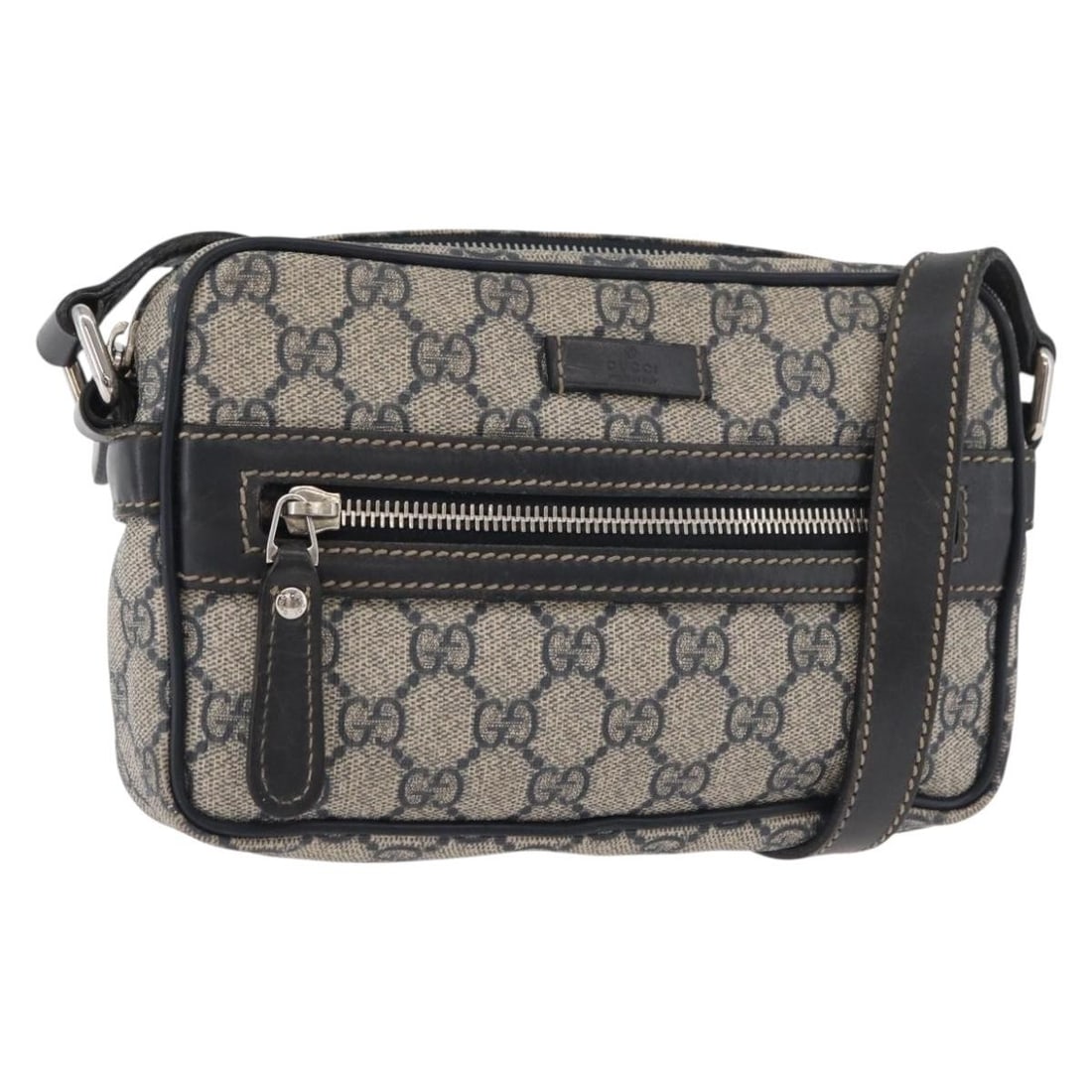 Gucci 201447 GG Supreme PVC Canvas Shoulder Bag Navy Silver: Gucci 201447 GG Supreme PVC Canvas Shoulder Bag Navy Silver This Gucci shoulder bag is crafted from PVC leather and GG canvas in a navy and silver colorway. Made in Italy, it features a shoulder drop 