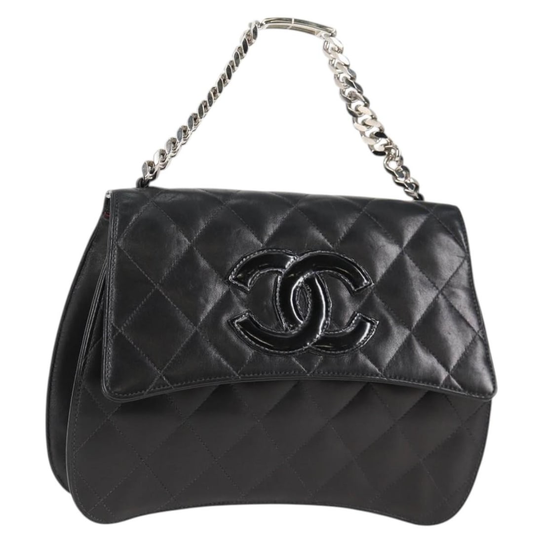 CHANEL CC Black Lamb Skin Chain Hand Bag Silver Tone: CHANEL CC Black Lamb Skin Chain Hand Bag Silver Tone CHANEL chain hand bag in black lamb skin with silver-tone exterior details. Made in France, this women's hand bag measures approximately 25 cm wide