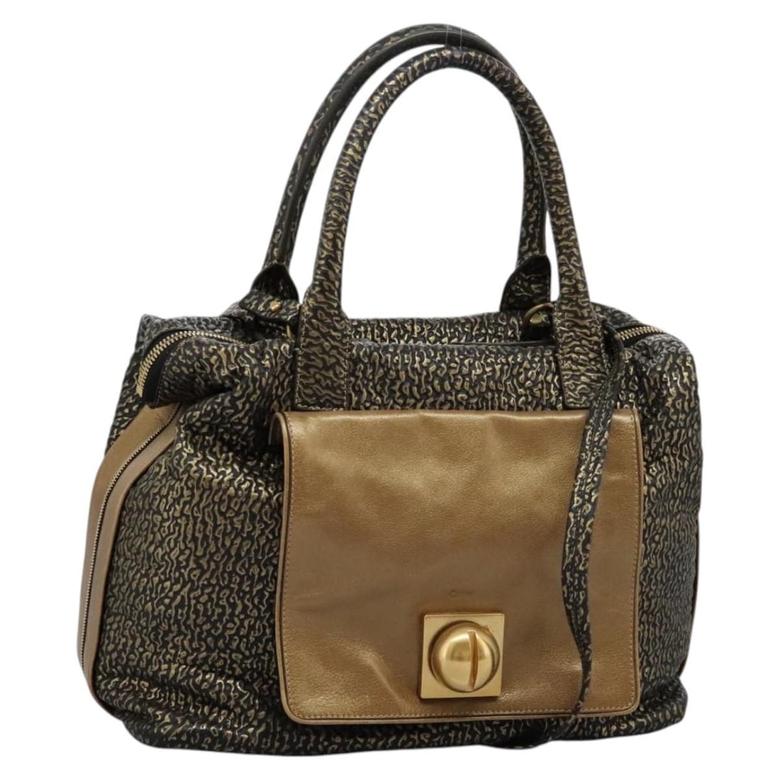 Chloe Gold Leather Convertible Shoulder and Handbag with Guarantee Card: Chloe Gold Leather Convertible Shoulder and Handbag with Guarantee Card This Chloe 2-way handbag is crafted from gold leather and offers both hand and shoulder carry options. The bag features a struct