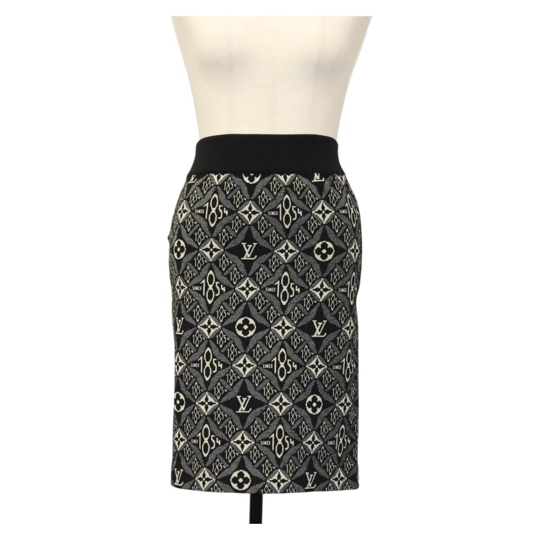 Louis Vuitton 1854 print black women's skirt pre owned (1 of 15)