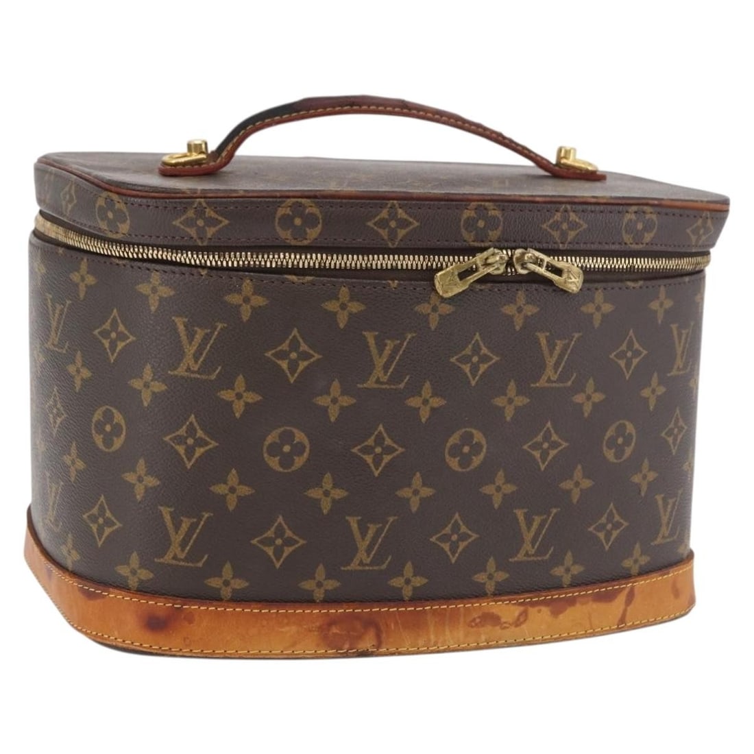 Louis Vuitton M47280 Nice Monogram Canvas Hand Bag France: Louis Vuitton M47280 Nice Monogram Canvas Hand Bag France Louis Vuitton Monogram Nice Hand Bag in Monogram Canvas, made in France. The bag measures approximately W31 cm x H20 cm x D21 cm (W12.2 x H7.9
