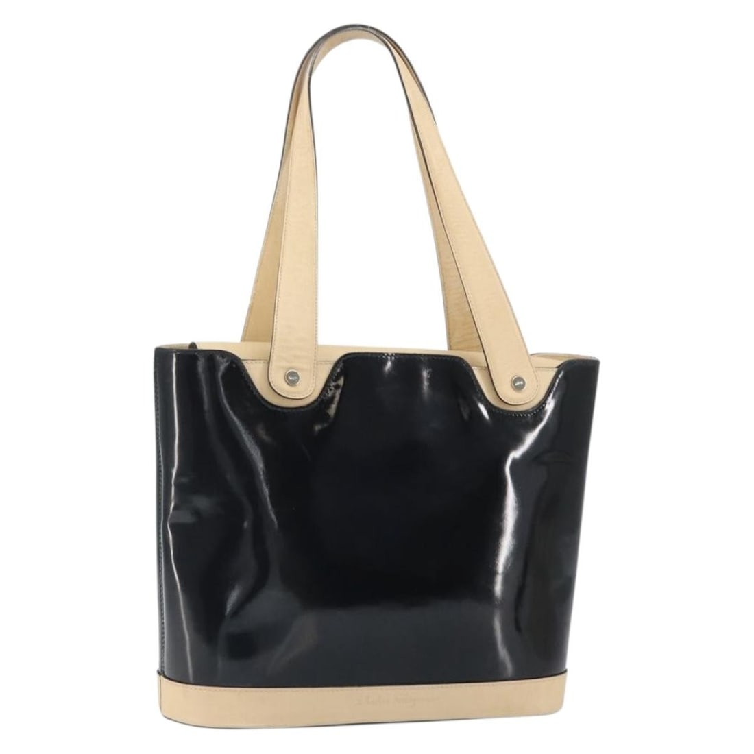 Salvatore Ferragamo Black Silver Patent Leather Tote Bag 169441: Salvatore Ferragamo Black Silver Patent Leather Tote Bag 169441 This Salvatore Ferragamo tote bag is crafted from patent leather in a black and silver color combination. It features a spacious design 