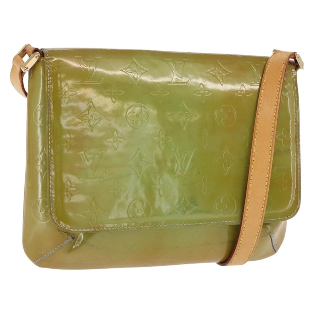 Louis Vuitton Thompson Street Baby Blue Patent Leather Shoulder Bag M91009: Louis Vuitton Thompson Street Baby Blue Patent Leather Shoulder Bag M91009 This Louis Vuitton Vernis Thompson Street shoulder bag in baby blue features patent leather construction and is designed for 