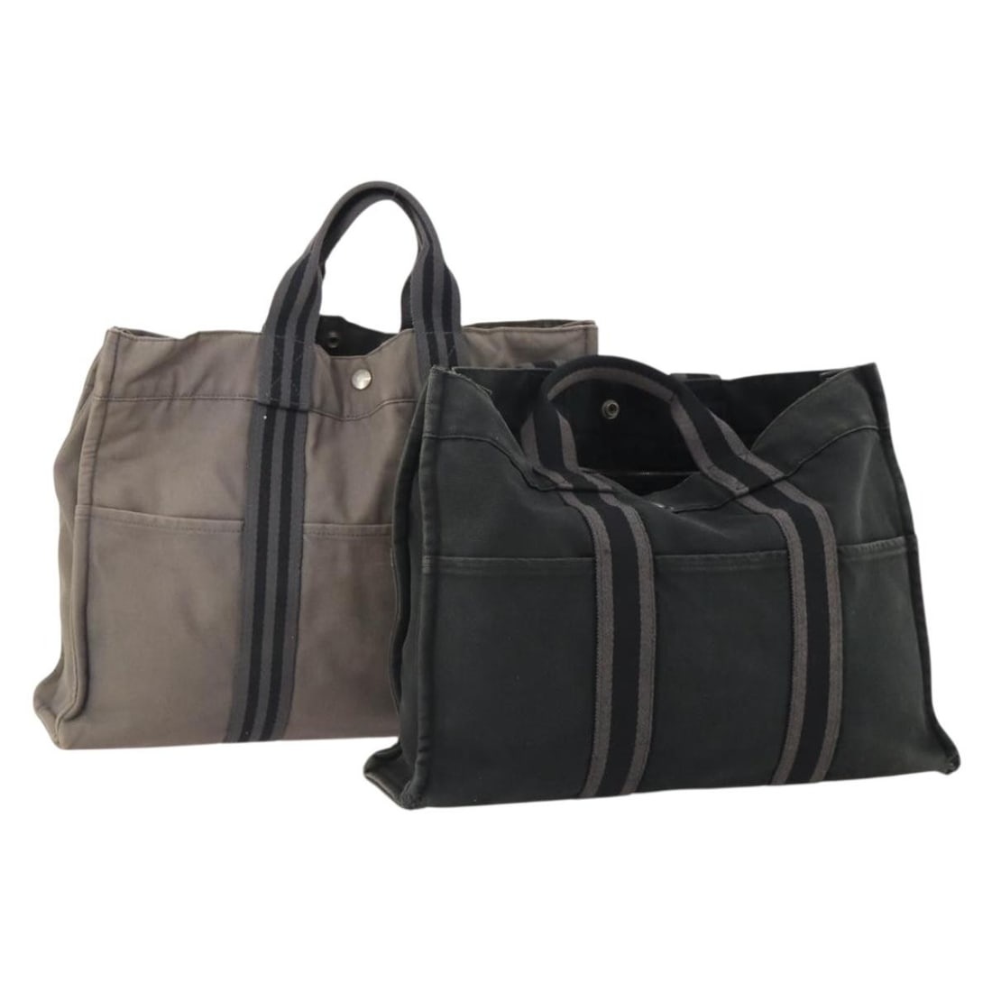 2 Hermes Fourre Tout MM Canvas Handbags Gray Black: 2 Hermes Fourre Tout MM Canvas Handbags Gray Black Hermes Fourre Tout MM hand bag set in gray and black canvas, made in France. This listing is for the item shown in the photo only and does not includ