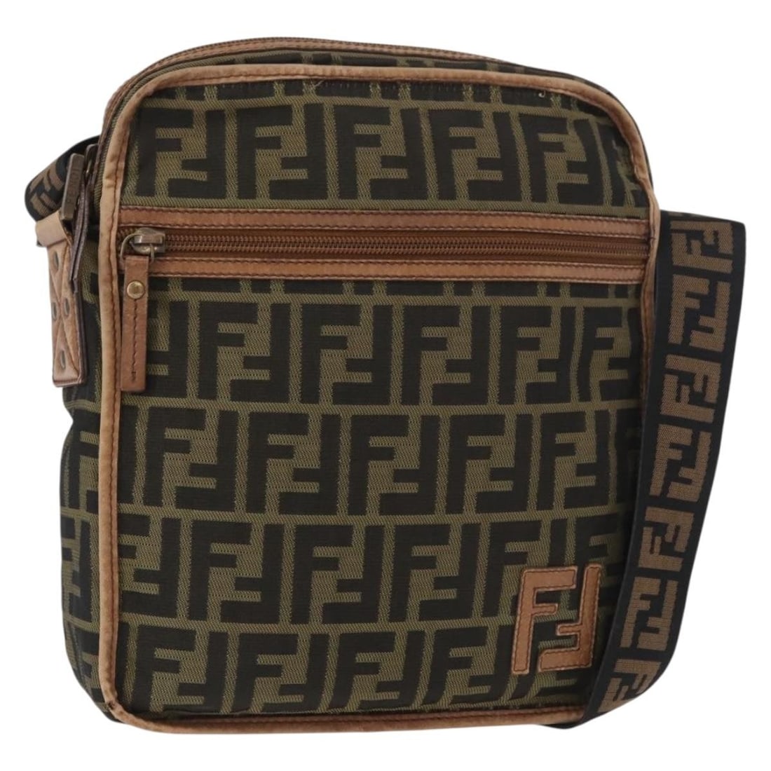Fendi Zucca Canvas Womens Shoulder Bag in Black Brown: Fendi Zucca Canvas Womens Shoulder Bag in Black Brown Authentic Fendi shoulder bag in black and brown Zucca canvas, made in Italy. This women's bag features an adjustable shoulder strap and a compact 