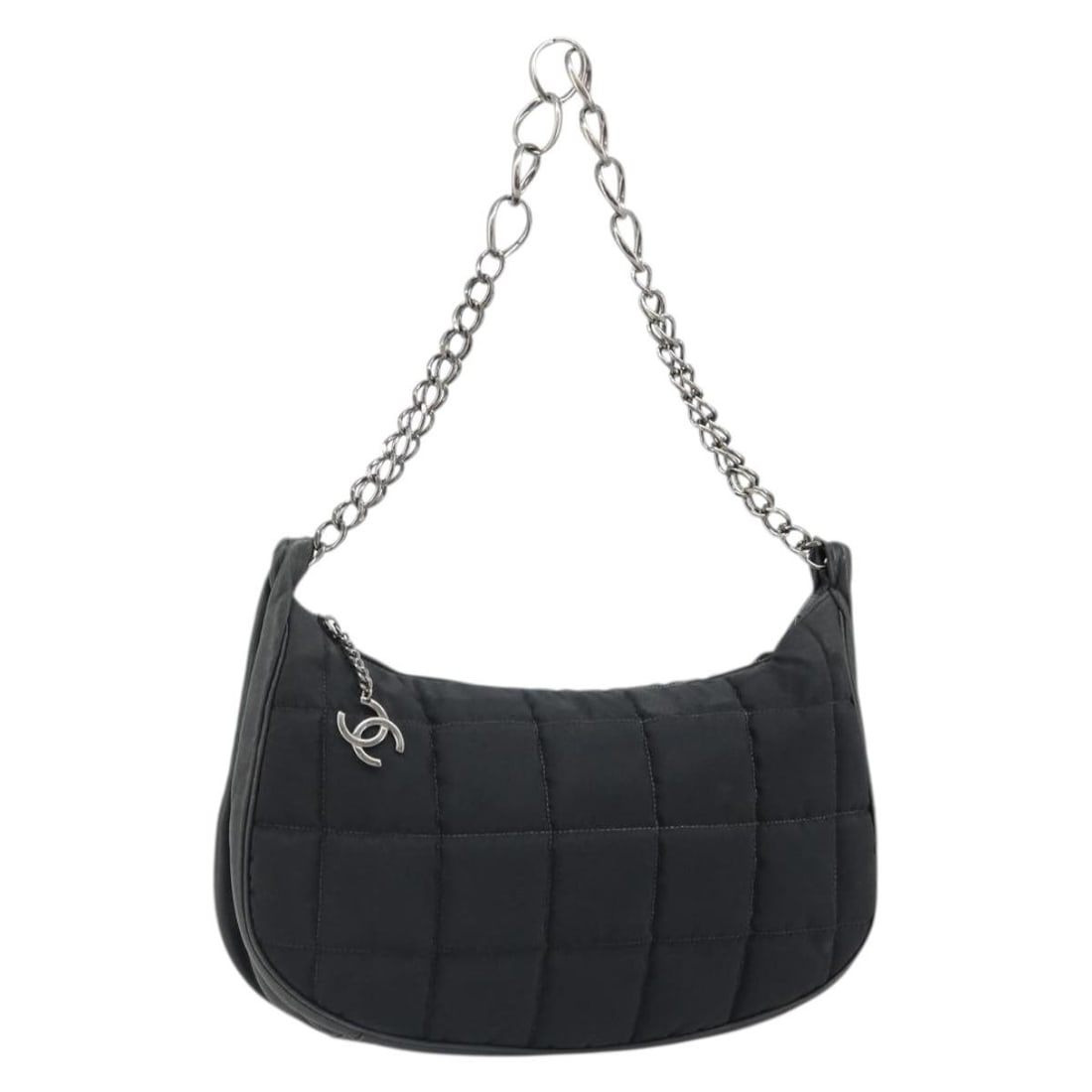 CHANEL Choco Bar Black Nylon Chain Shoulder Bag Silver CC: CHANEL Choco Bar Black Nylon Chain Shoulder Bag Silver CC Chanel Choco Bar chain shoulder bag in black and silver nylon, made in Italy. The bag features a shoulder bag style and is offered as the item
