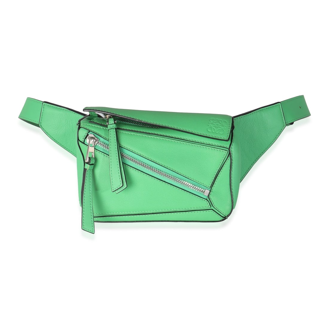 Mini Puzzle Belt Bag in Green Leather by Loewe with Dustbag: Mini Puzzle Belt Bag in Green Leather by Loewe with Dustbag This Loewe Mini Puzzle Belt Bag is crafted from jungle green calfskin leather with a compact mini size. It features a zip-top closure, silve