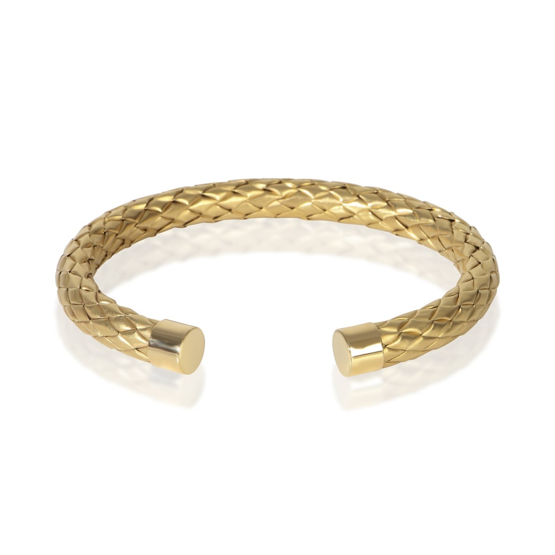 Roberto Coin 18k Yellow Gold Woven Cuff Bracelet: Roberto Coin 18k Yellow Gold Woven Cuff Bracelet This pre-owned Roberto Coin woven cuff bracelet is crafted from 18k yellow gold, featuring a distinctive woven design. Made in Italy, this elegant brac