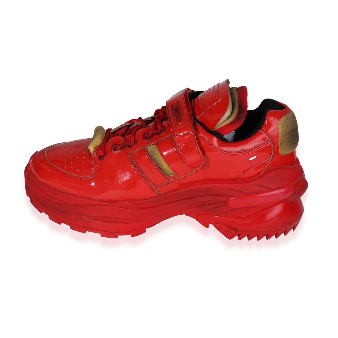 MM6 Red Patent Leather Sneakers by Maison Margiela Size 44: MM6 Red Patent Leather Sneakers by Maison Margiela Size 44 These Maison Margiela MM6 Chunky Contrast Sneakers feature a striking red patent leather upper, offering a bold and stylish look. Designed fo