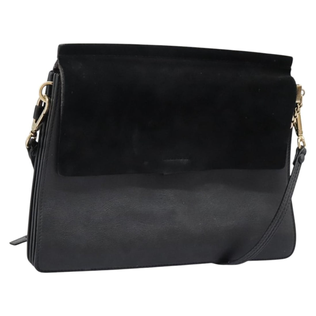 Chloe Fay Black Suede Leather Shoulder Bag for Women Italy: Chloe Fay Black Suede Leather Shoulder Bag for Women Italy This Chloe Fay shoulder bag is crafted from black suede leather and designed for women. The bag features a shoulder strap with an approximate