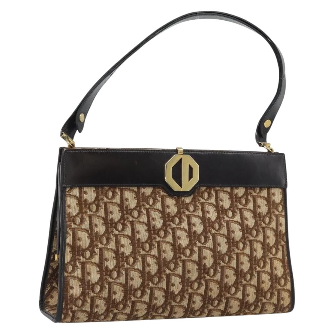 Christian Dior beige gold Trotter canvas shoulder bag France: Christian Dior beige gold Trotter canvas shoulder bag France Christian Dior shoulder bag in Trotter Canvas with a beige and gold colorway. It measures approximately 11.0 x 7.5 x 2.8 inches, with a sho