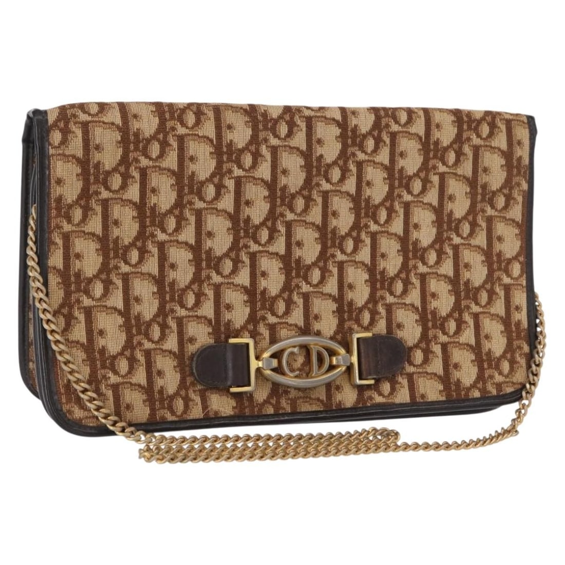 Christian Dior Trotter Canvas Shoulder Bag Beige Gold Chain Strap: Christian Dior Trotter Canvas Shoulder Bag Beige Gold Chain Strap Authentic Christian Dior Trotter canvas chain shoulder bag in beige and gold. This women's shoulder bag is made in France and features