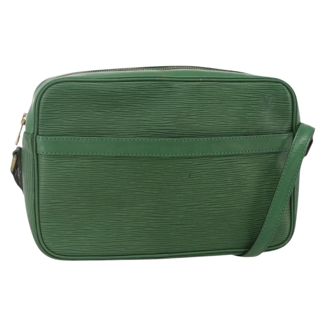Louis Vuitton Trocadero 27 Epi Leather Green Shoulder Bag M52314: Louis Vuitton Trocadero 27 Epi Leather Green Shoulder Bag M52314 This Louis Vuitton Epi Trocadero 27 shoulder bag features a distinctive green Epi leather exterior and is designed for women. The bag h