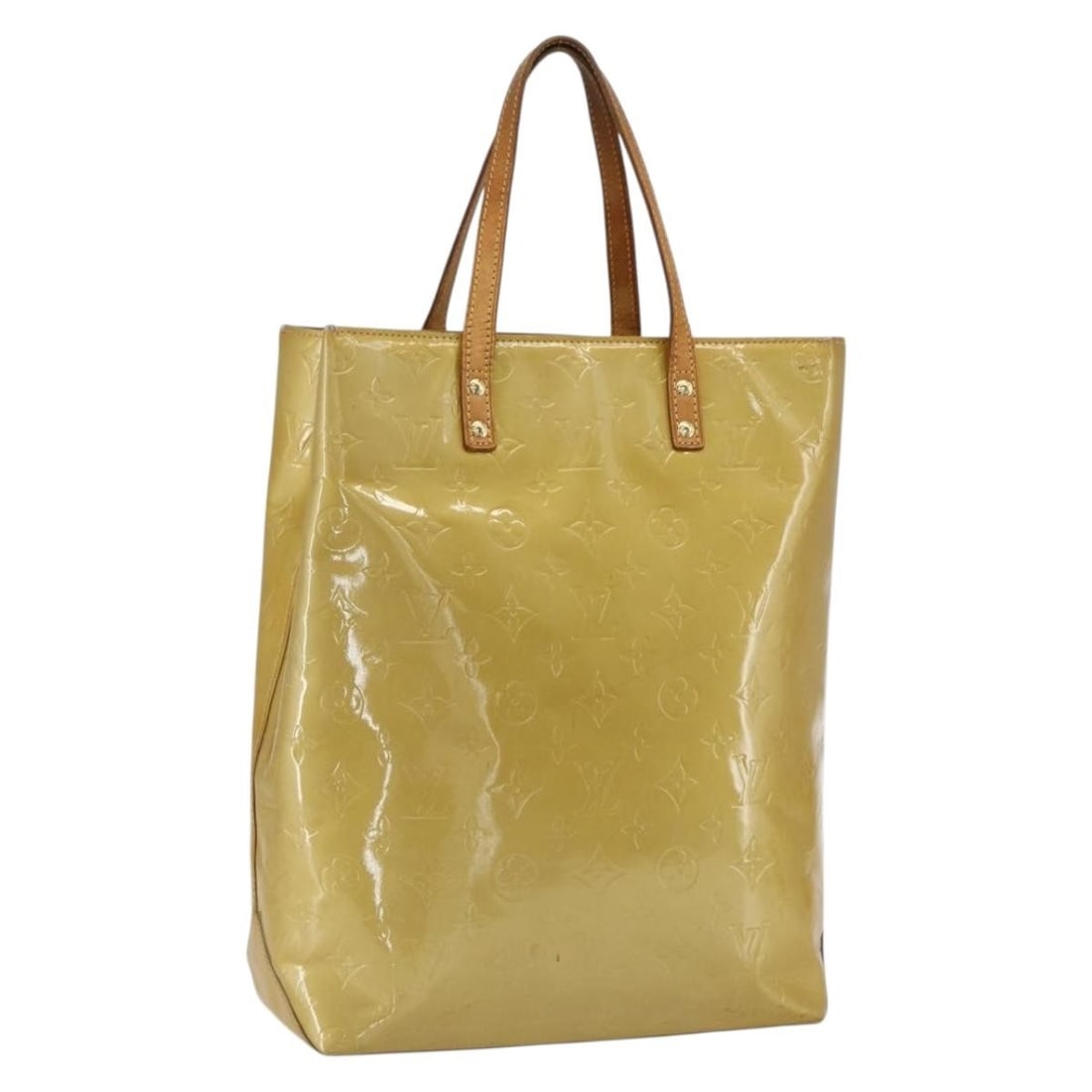Louis Vuitton Reade MM Monogram Vernis Patent Leather Beige Handbag M91141: Louis Vuitton Reade MM Monogram Vernis Patent Leather Beige Handbag M91141 This is a Louis Vuitton Monogram Vernis Reade MM handbag in beige patent leather. The handbag is designed for women and featu