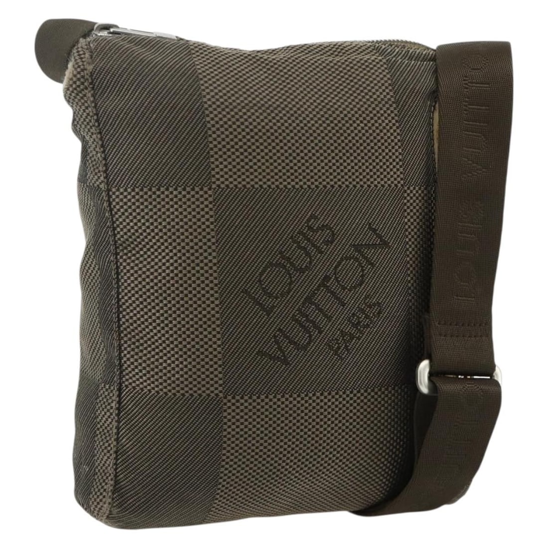 Louis Vuitton Damier Geant Tail Shoulder Bag M93043: Louis Vuitton Damier Geant Tail Shoulder Bag M93043 This Louis Vuitton Damier Geant Sitadan PM Shoulder Bag in the color Tail is crafted from Damier Geant canvas and features a practical, compact desi
