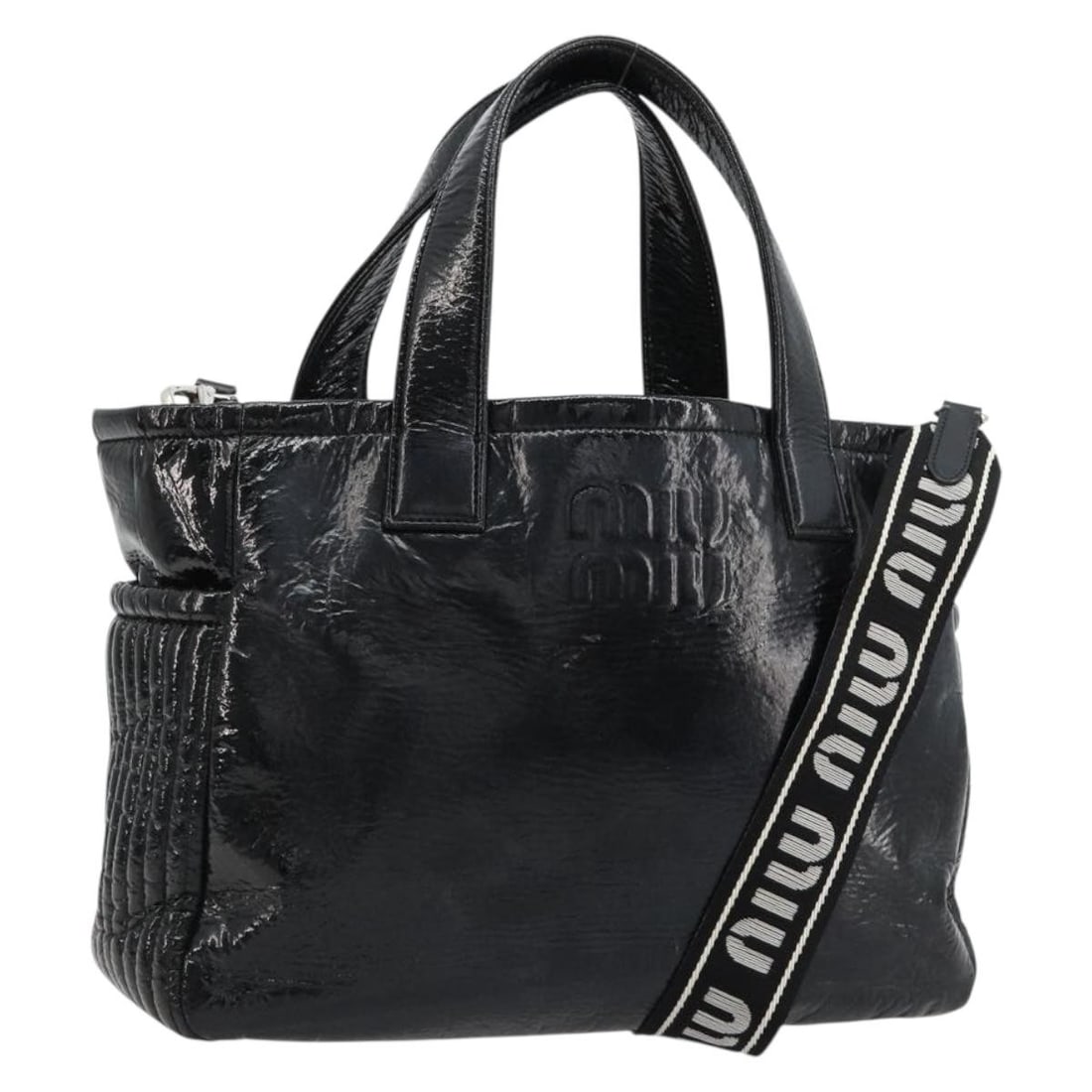 Miu Miu black patent leather 2way handbag with strap and dust bag: Miu Miu black patent leather 2way handbag with strap and dust bag Miu Miu 2-way handbag in black patent leather with silver-tone hardware. It includes a shoulder strap and dust bag, and was made in It