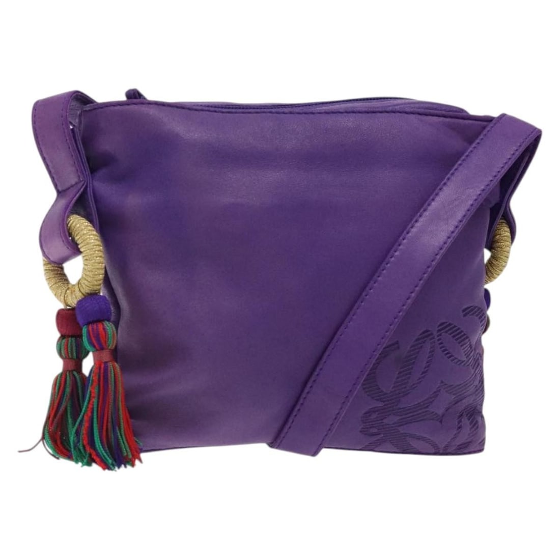 LOEWE Purple Gold Anagram Shoulder Bag Leather Made in Spain: LOEWE Purple Gold Anagram Shoulder Bag Leather Made in Spain This LOEWE Anagram Shoulder Bag showcases a stylish combination of purple and gold leather, making it a standout accessory. Measuring appro
