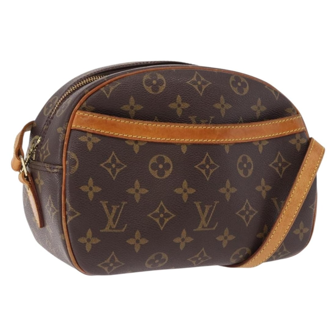 Louis Vuitton Blois Monogram Canvas Shoulder Bag M51221: Louis Vuitton Blois Monogram Canvas Shoulder Bag M51221 Louis Vuitton Monogram Blois shoulder bag in Monogram Canvas, made in France. The bag measures approximately W25 x H19 x D11 cm, with a shoulder