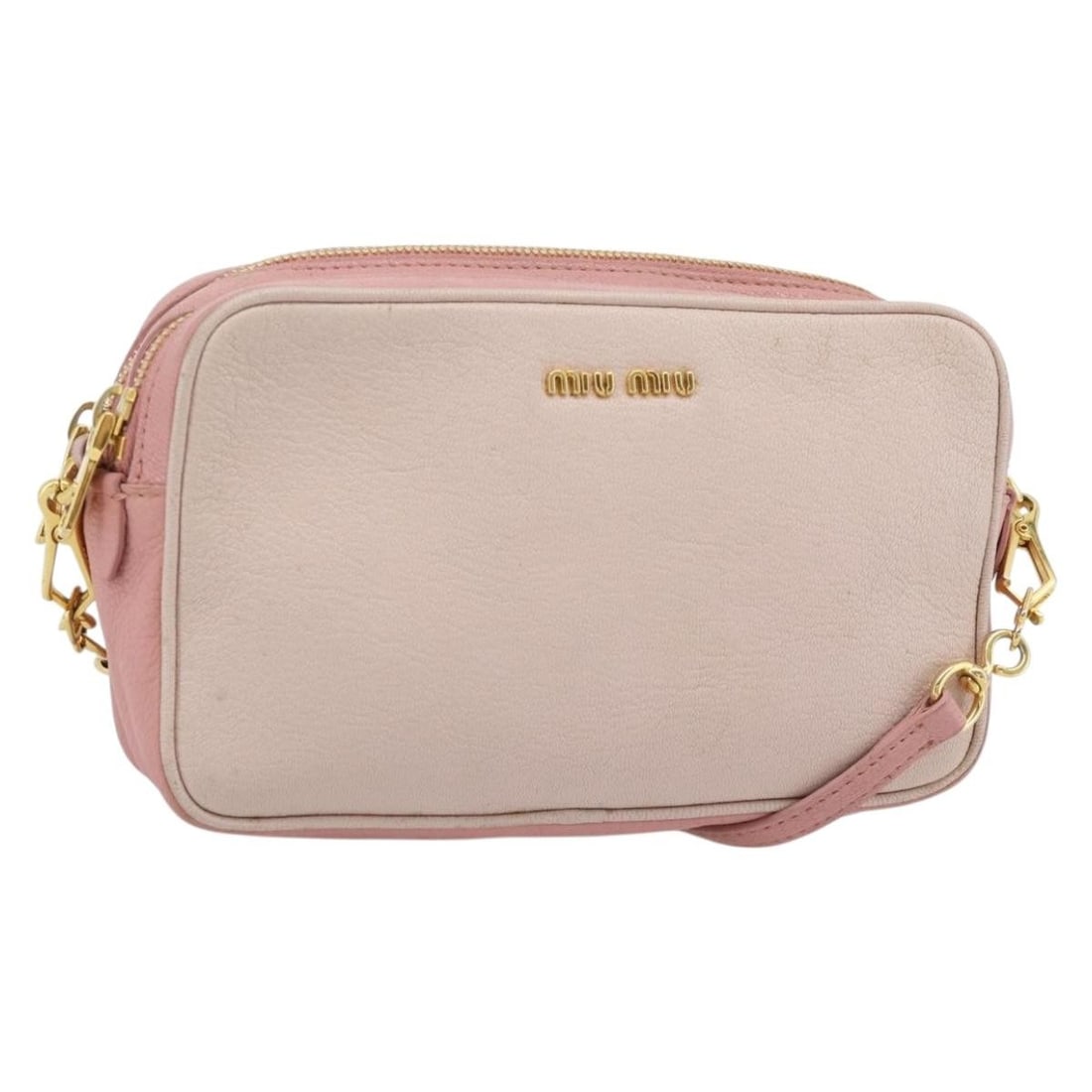 Miu Miu Leather Shoulder Bag Pink Gold Tone Italy: Miu Miu Leather Shoulder Bag Pink Gold Tone Italy Miu Miu shoulder bag in pink leather with gold-tone hardware. Made in Italy, this shoulder bag measures approximately W20 cm x H13 cm x D6 cm, with a 