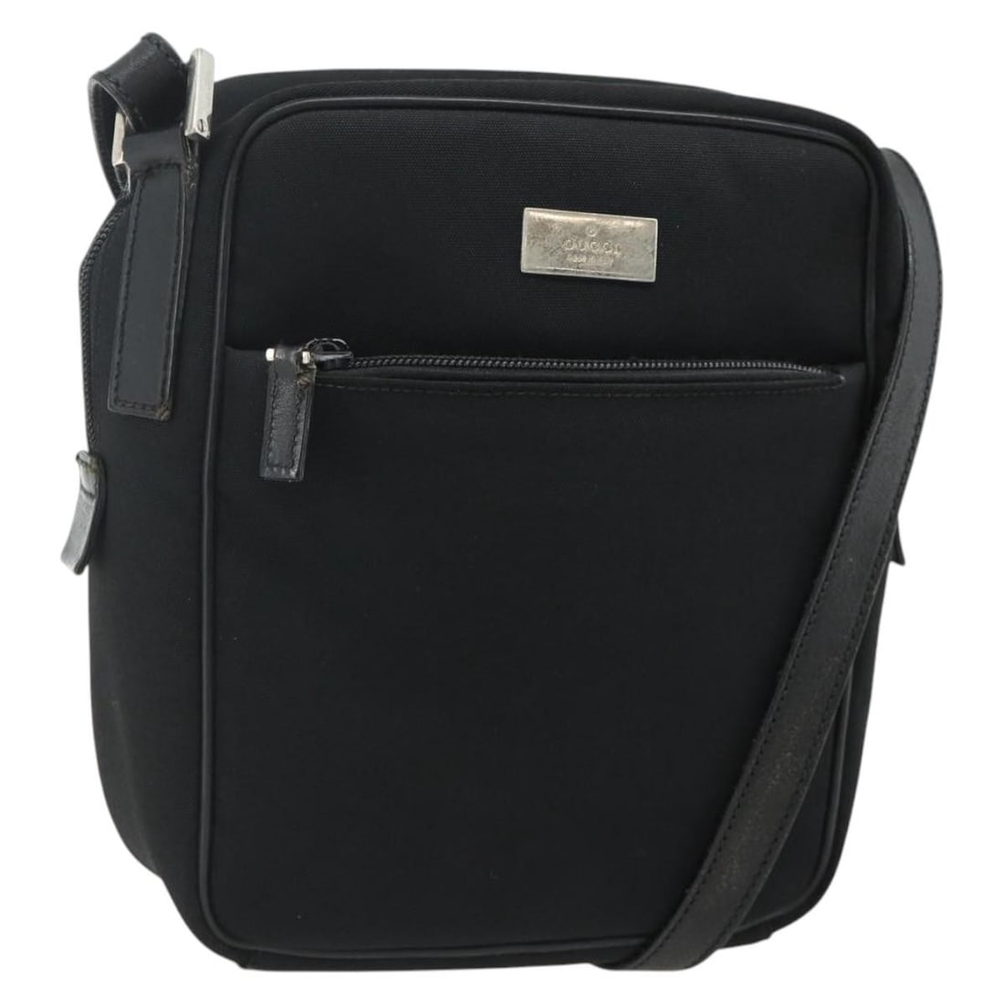 Gucci Nylon Black Silver Shoulder Bag 018 1612 Italy: Gucci Nylon Black Silver Shoulder Bag 018 1612 Italy This GUCCI shoulder bag features a black and silver nylon exterior and is designed for women. The bag is made in Italy and includes a shoulder stra