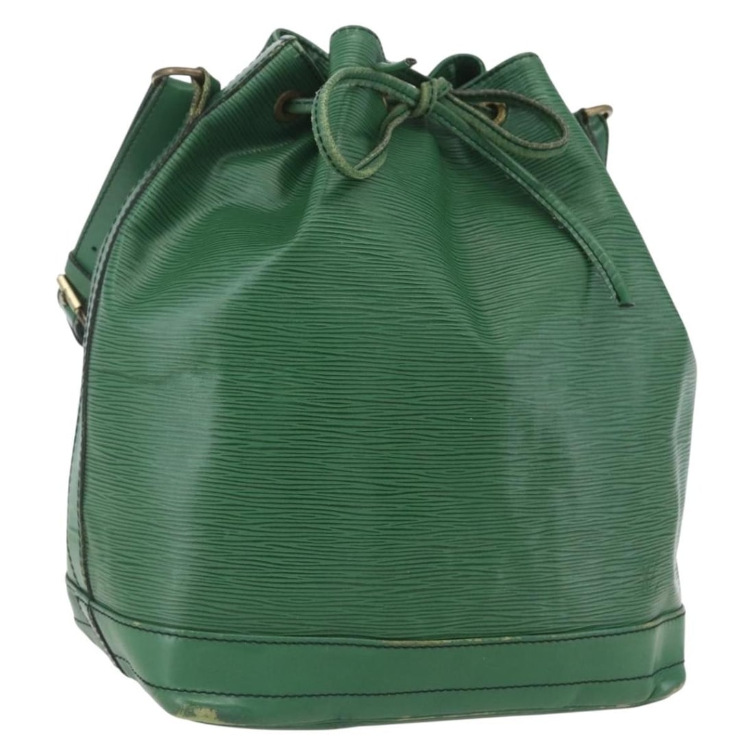 Green Epi Leather Noe Shoulder Bag by Louis Vuitton M44004: Green Epi Leather Noe Shoulder Bag by Louis Vuitton M44004 This Louis Vuitton Epi Noe shoulder bag in green features durable Epi leather and a classic bucket silhouette. The bag is equipped with an ad