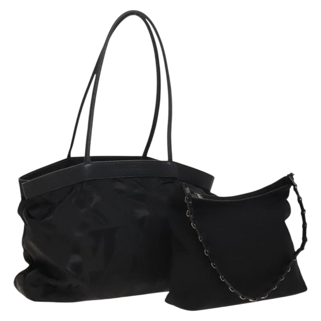 Salvatore Ferragamo Gancini Black Nylon Hand Bag 2 Set Auth: Salvatore Ferragamo Gancini Black Nylon Hand Bag 2 Set Auth This Salvatore Ferragamo Gancini Hand Bag is a stylish and functional accessory crafted from durable nylon in a classic black color. Made in